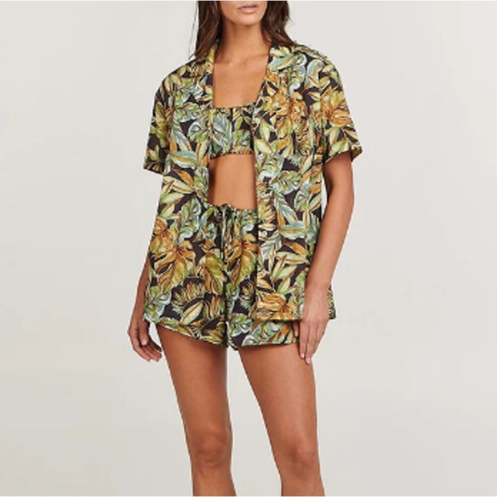 New ~ CHARLIE HOLIDAY ~ Tropical Palm Indie Shirt Size XS Oversized - Picture 10 of 10